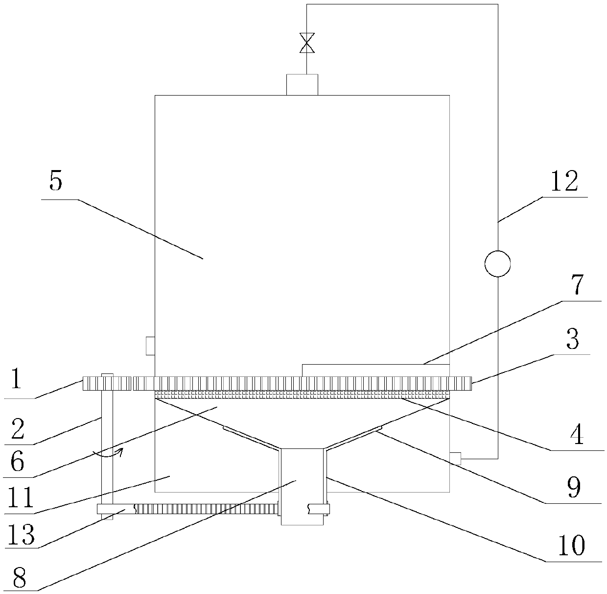 An edible oil storage device with regular automatic slag removal