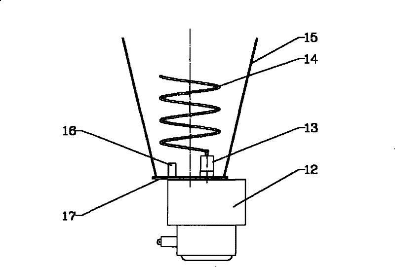 Spiral trumpet shaped microwave energy reclaiming antenna and array microwave heating apparatus thereof