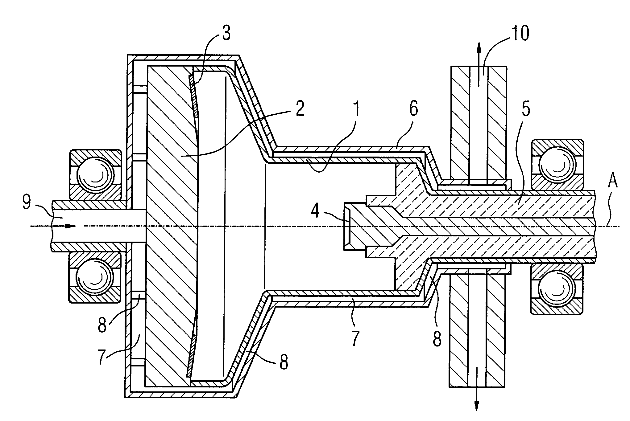 X-ray apparatus with a cooling device through which cooling fluid flows