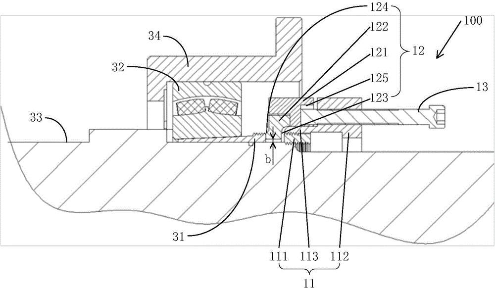 Mounting and dismounting device, mounting method and dismounting method of bearing withdrawal sleeve
