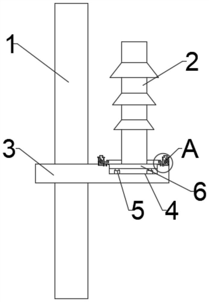 A kind of electric porcelain insulator which is easy to disassemble and install