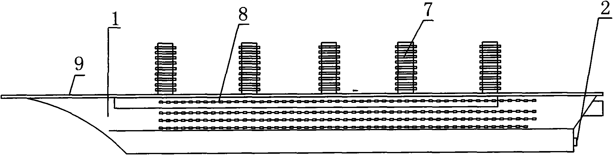 Method for developing South China Sea based on multi-purpose South China Sea travel and vacation training aircraft carrier