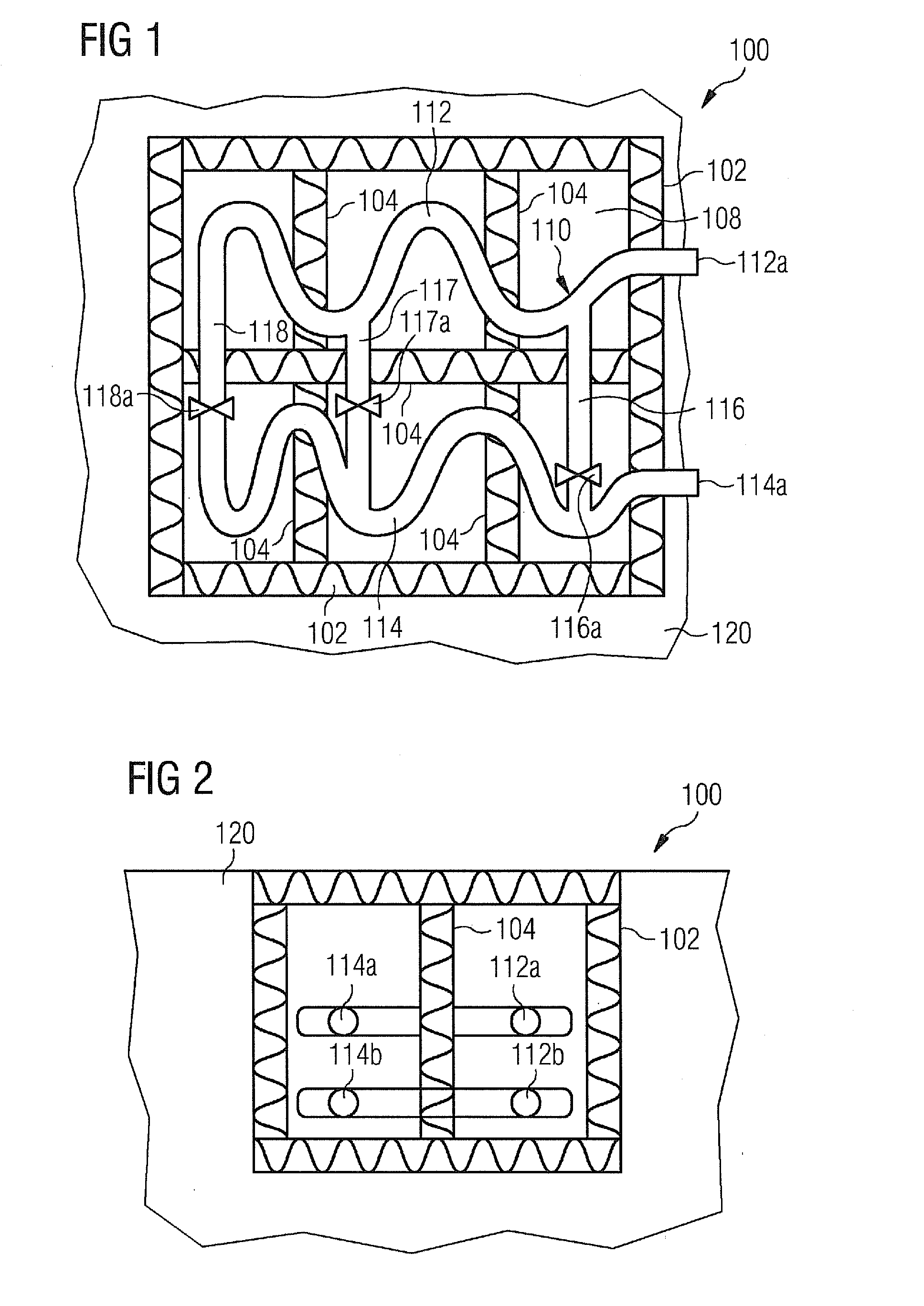 Thermal energy storage and recovery with a heat exchanger arrangement having an extended thermal interaction region
