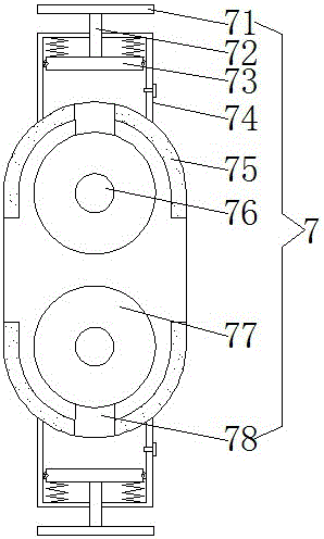 Cleaning device for textile