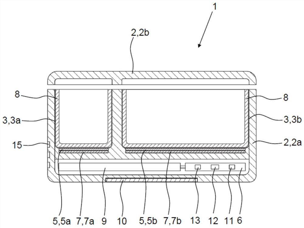 Device for transporting and heating food and method for operating such device