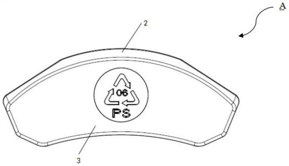 Elastic member made of compressible material and assembly method thereof