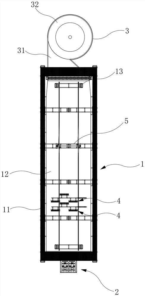 Dirt cleaning device and method for pond intensive culture net cage