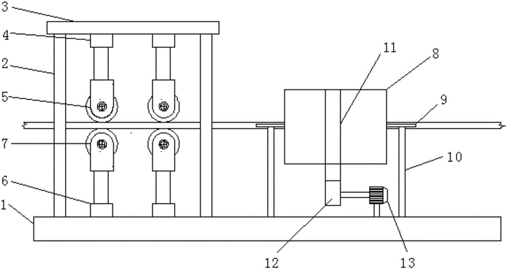 Steel pipe straightening device