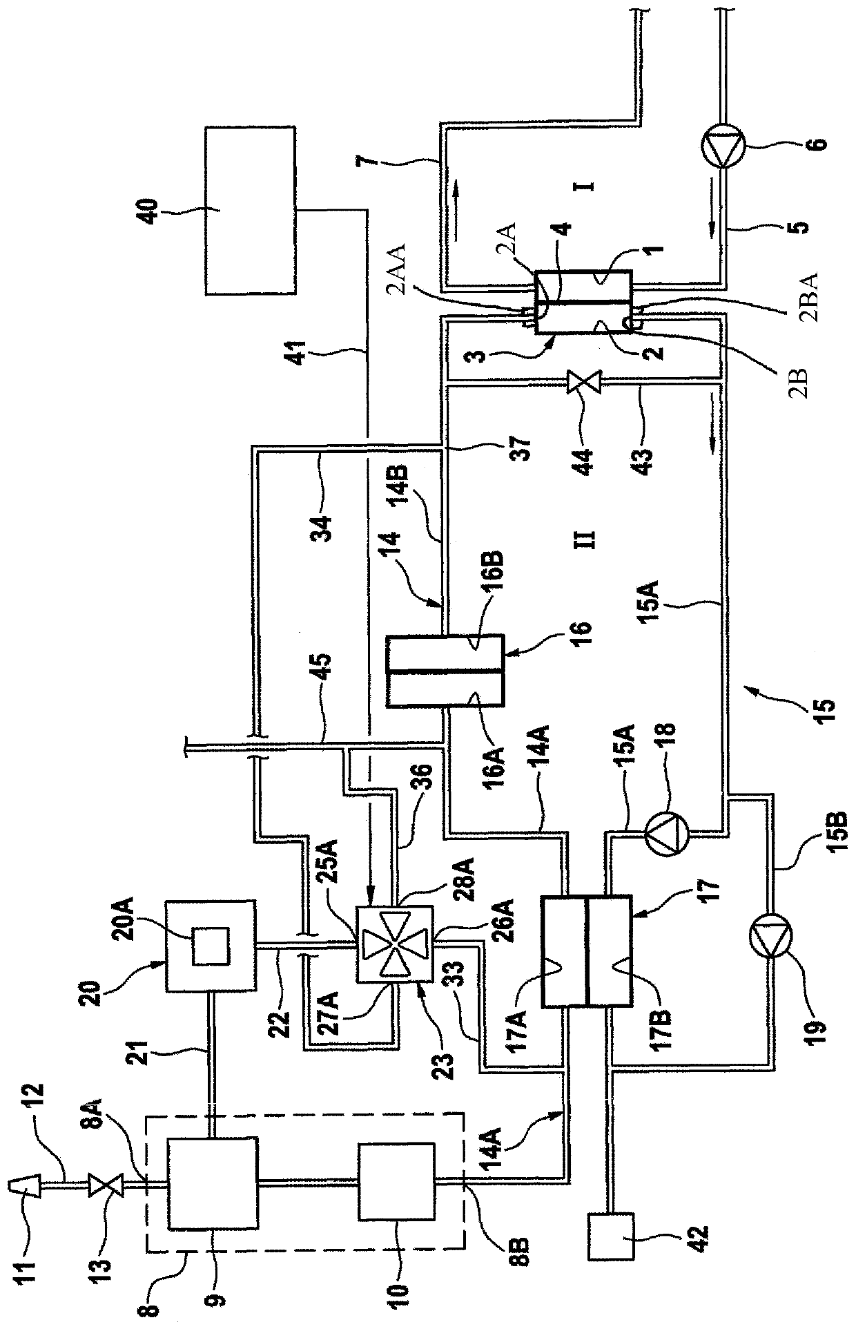 Extracorporeal blood treatment device and method for operating an extracorporeal blood treatment device