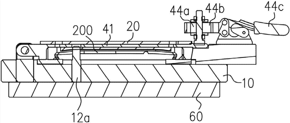 Glue dispensing fixture and glue dispensing equipment with same