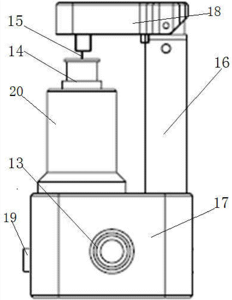 Portable heavy metal detector and detection method thereof