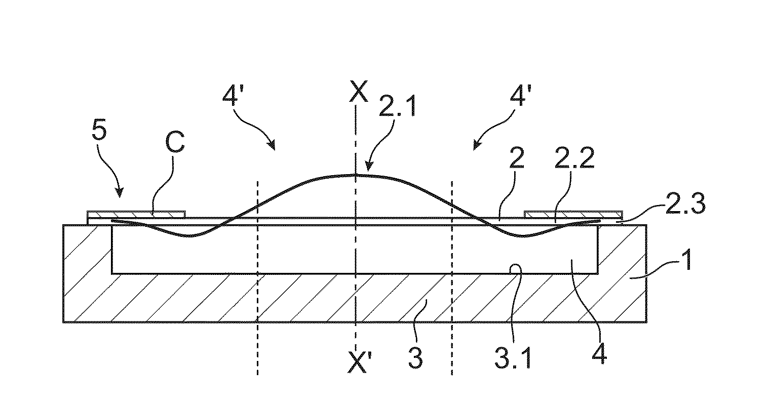 Optical device with a piezoelectrically actuated deformable membrane shaped as a continuous crown