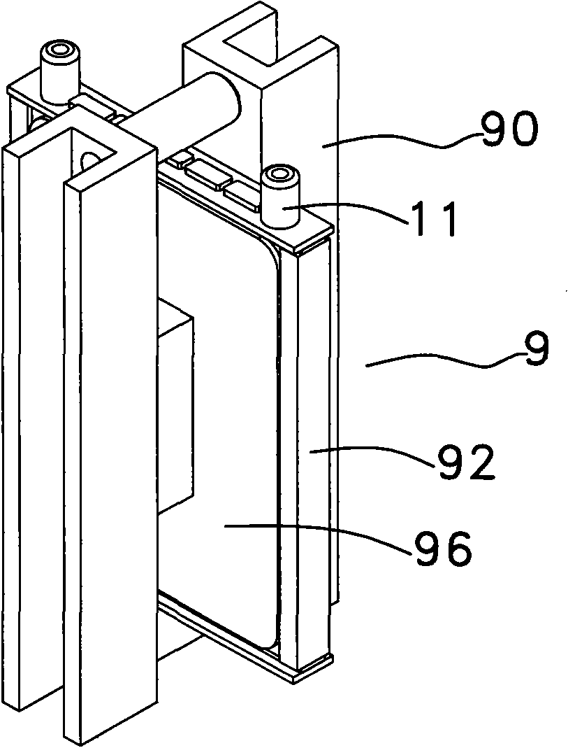 Liquid heater with low power consumption, control method and manufacturing method thereof