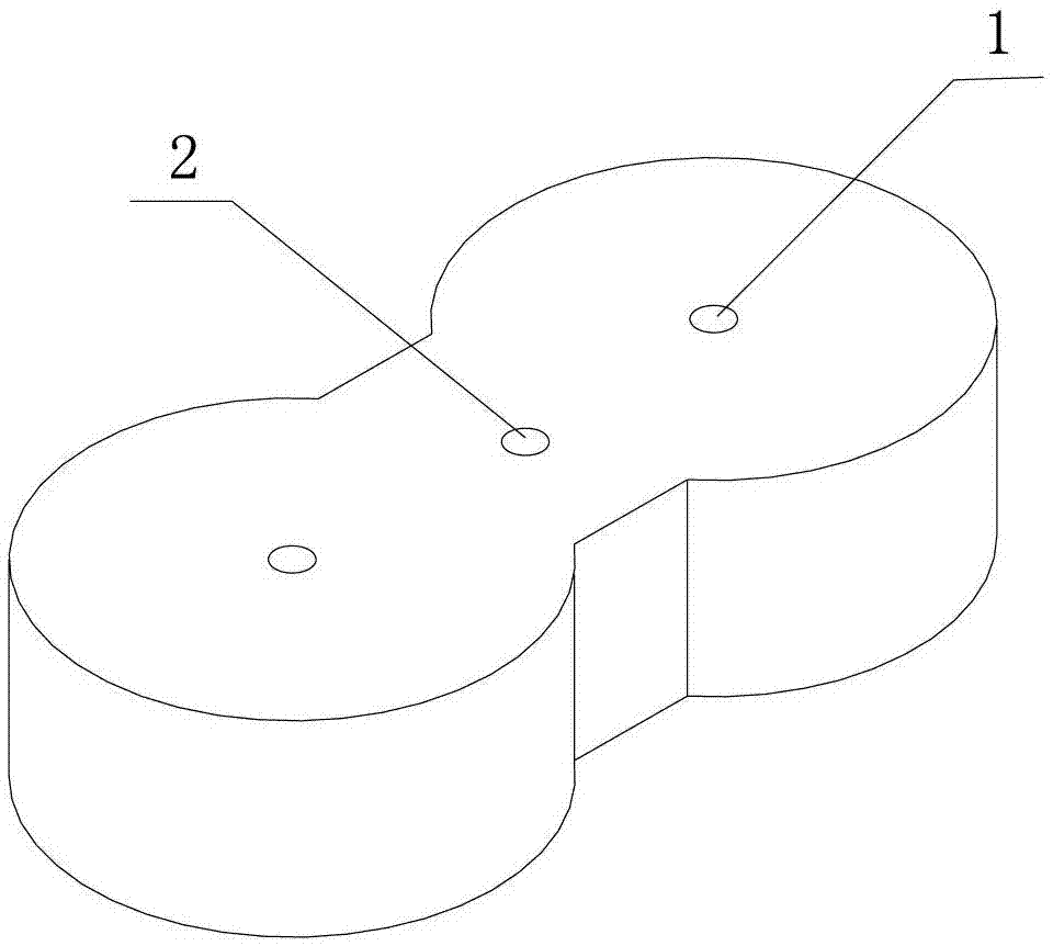 Microwave low-band high-selectivity cavity dielectric filter and manufacturing method thereof