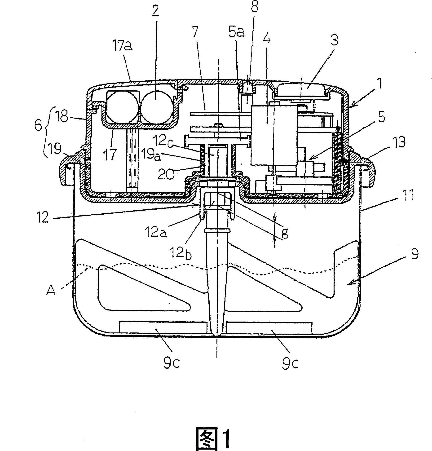 Ice cream producing machine and control method therefor