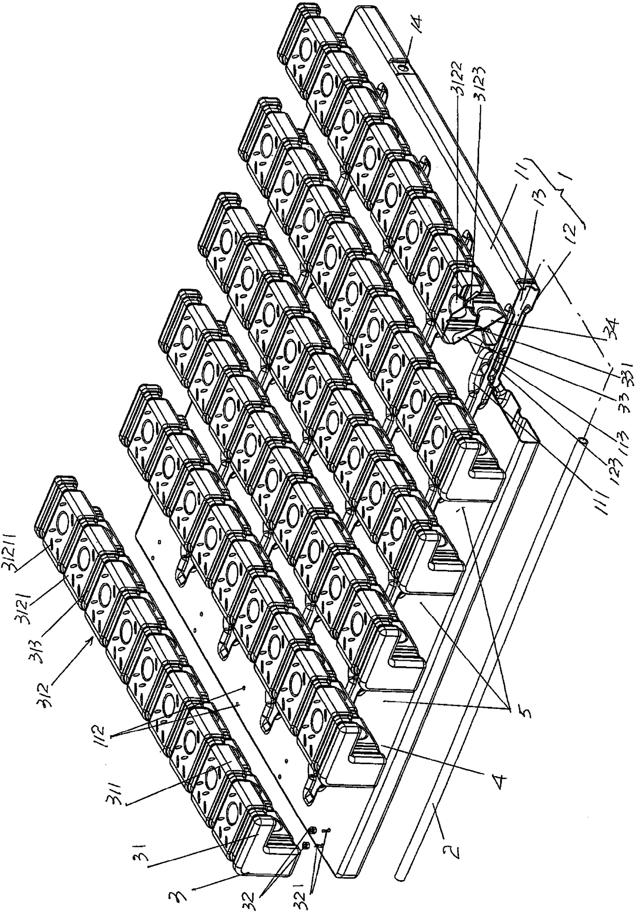 Goods transfer way selectable modularization assembly type tray