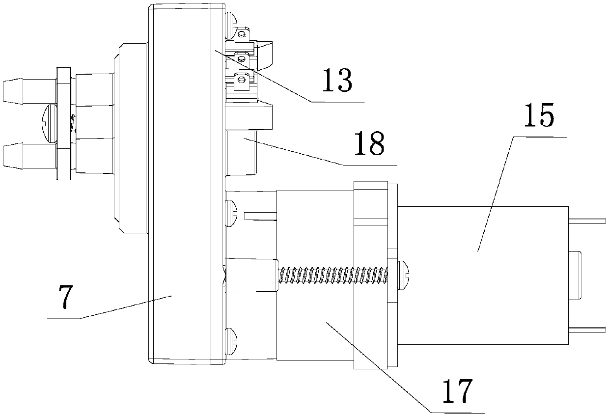 Milk delivery pipe switching device of milk foam device