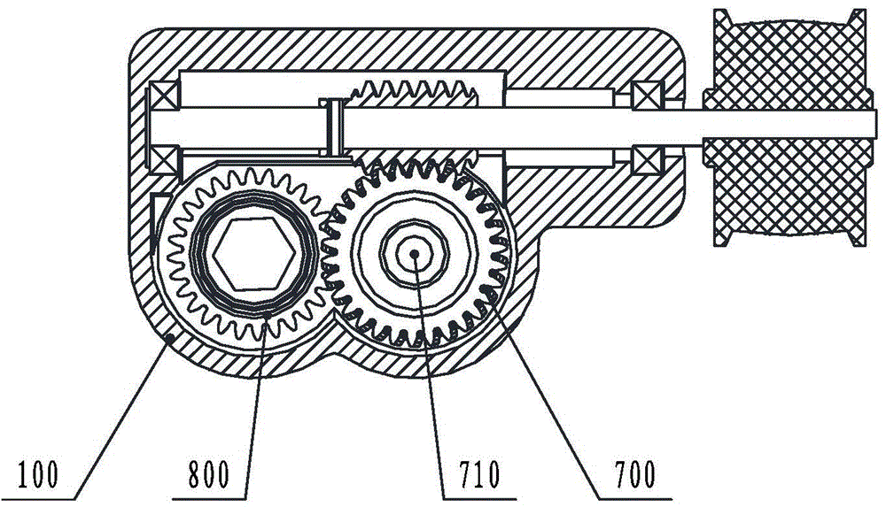 Worm and worm gear transmission device