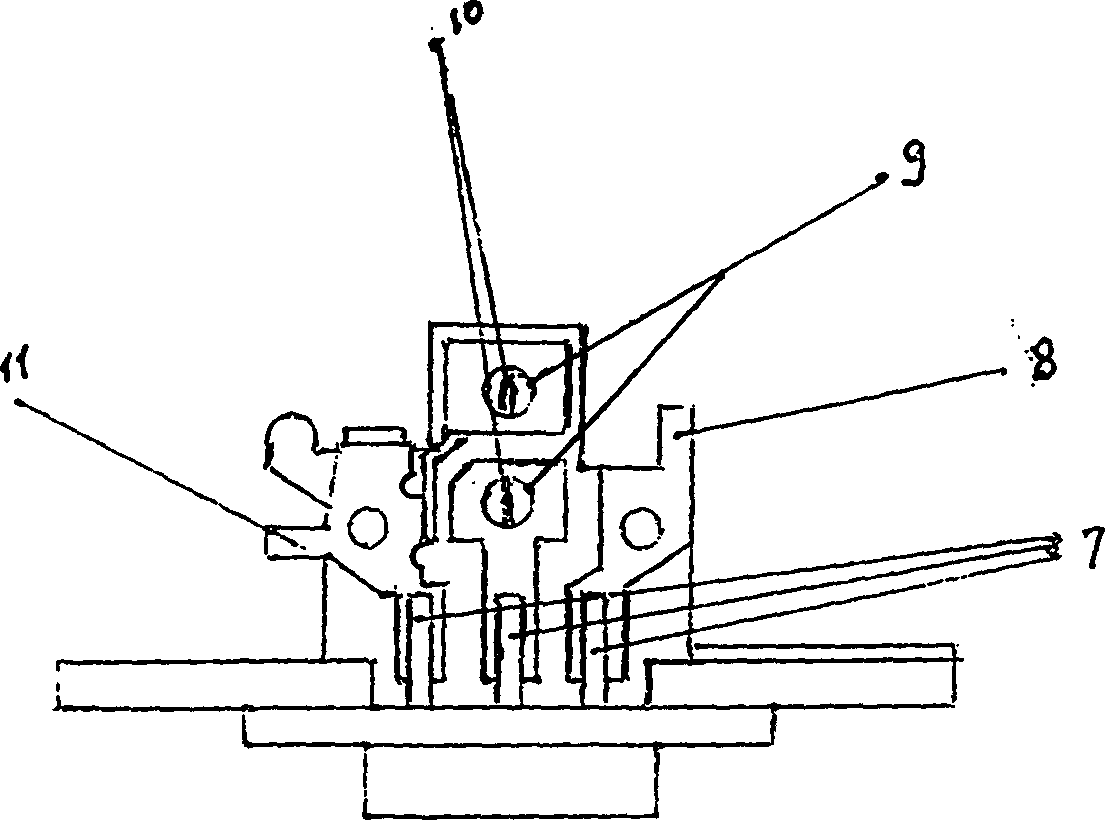 Method for connecting automobile dynamo governor assembly