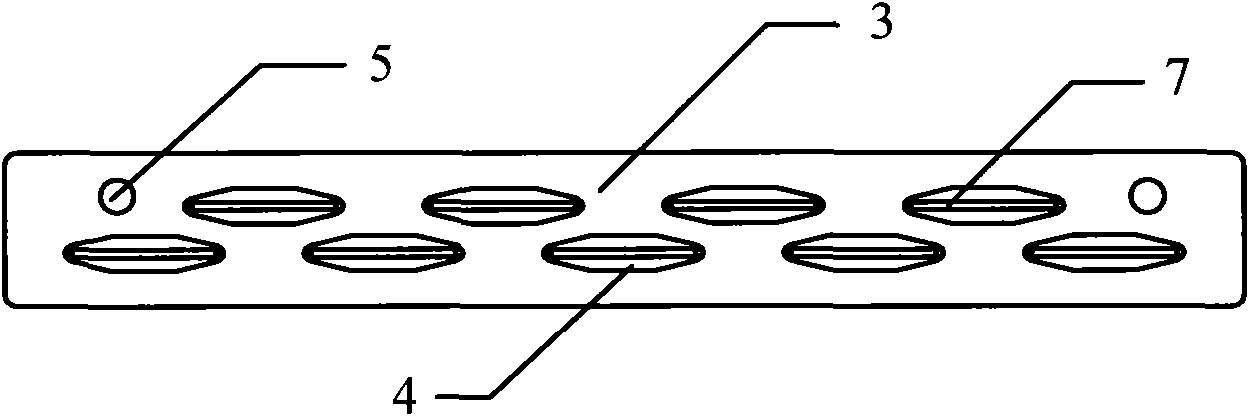 Stapling head of non-closed surgical stapling machine