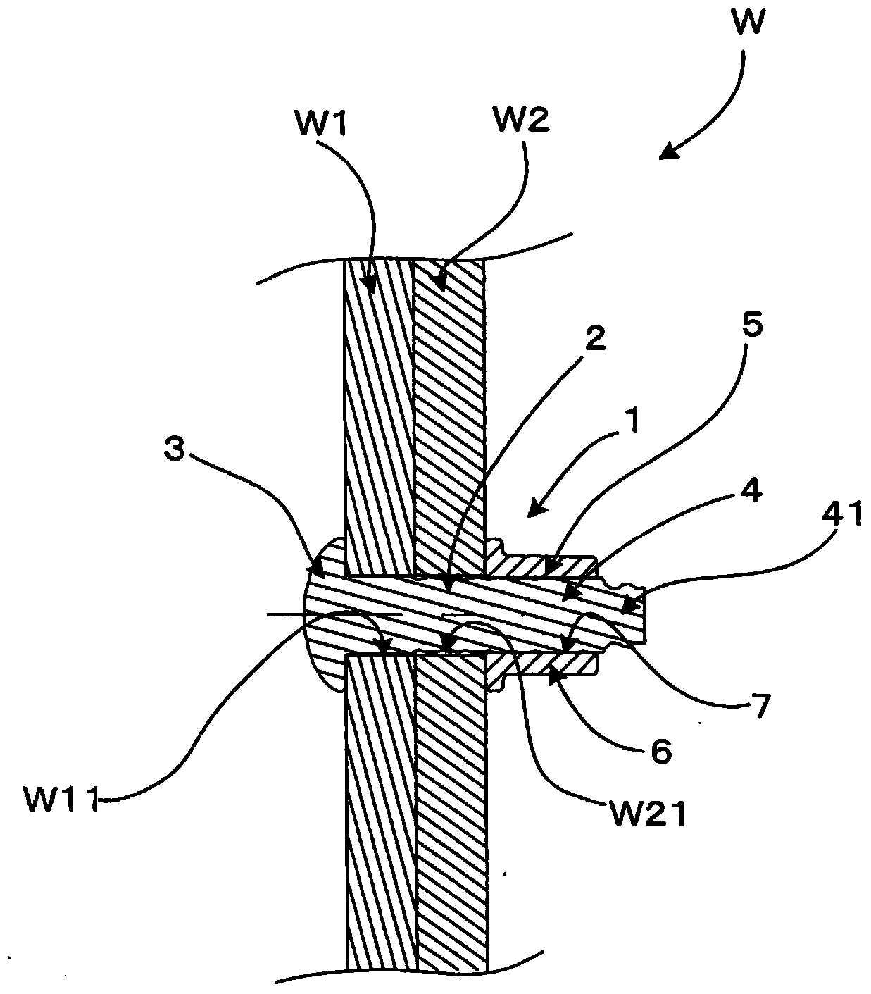 Fastening tool