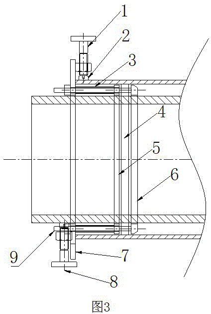 Foam insulated pipe plugging device and plugging method