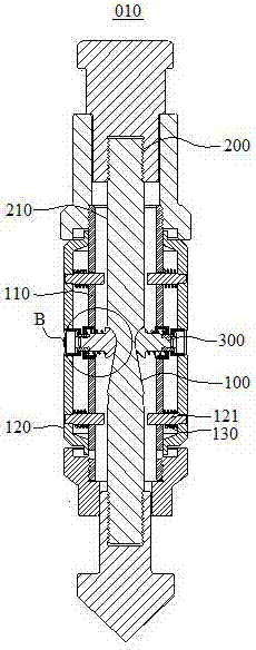 Fluid separating device, shaft structure and method for producing petroleum or natural gas