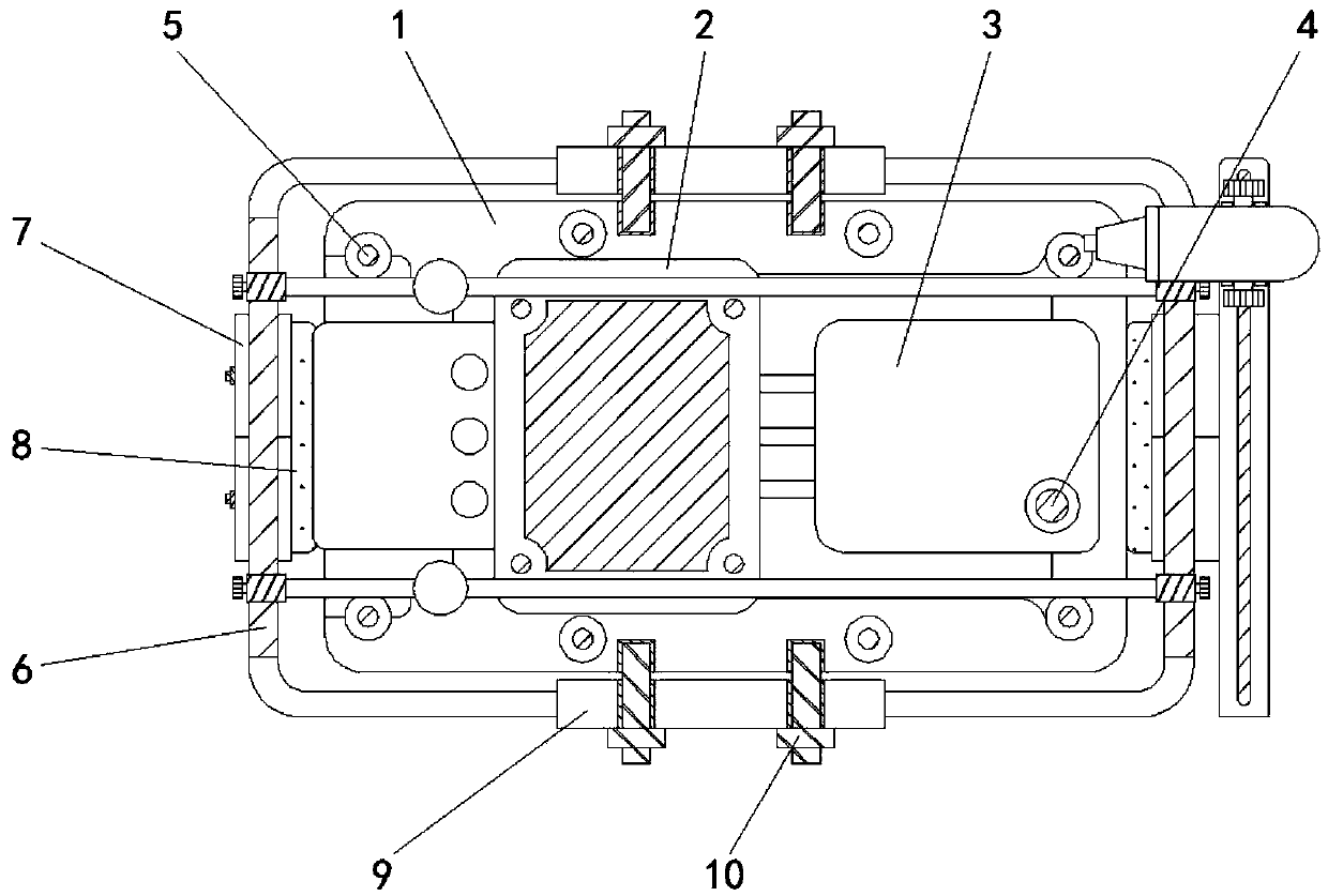 Abrasion-resistant and convenient-to-clear gearbox upper cover