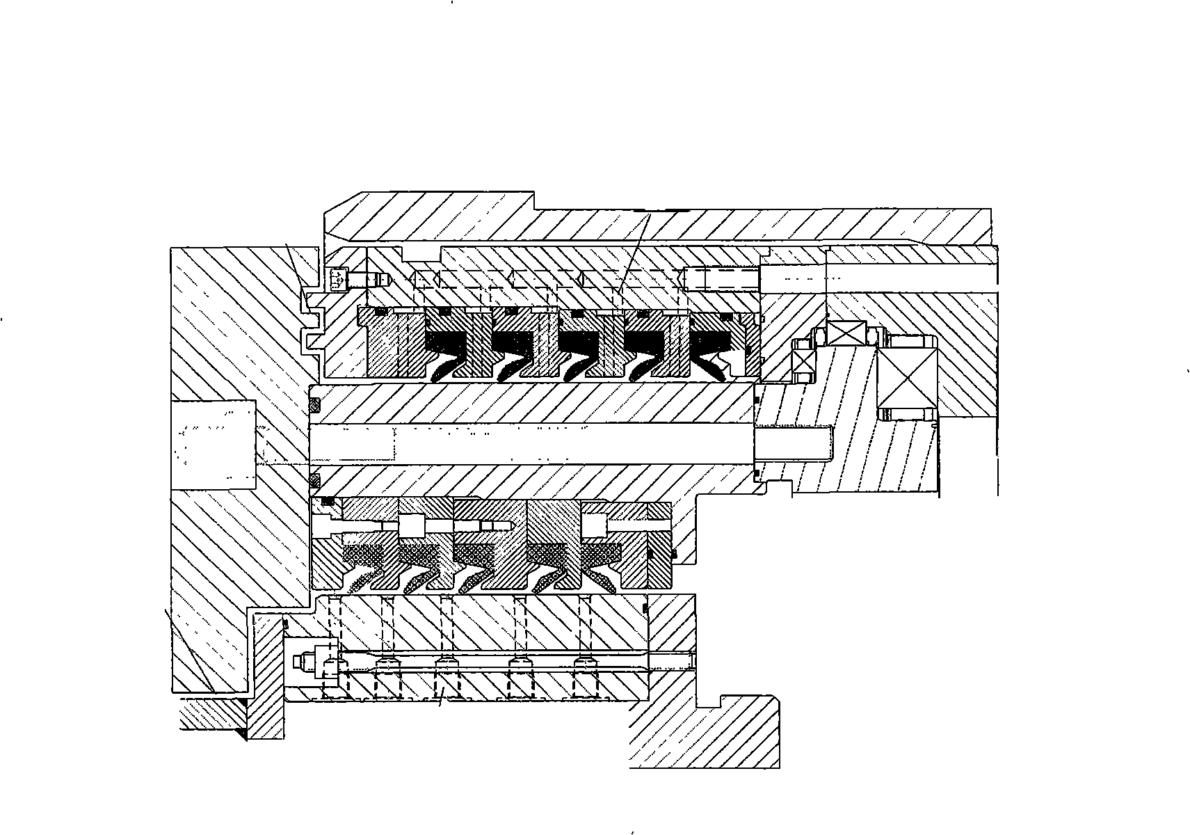 Main bearing multi-layer sealing structure of complete section tunnel boring machine