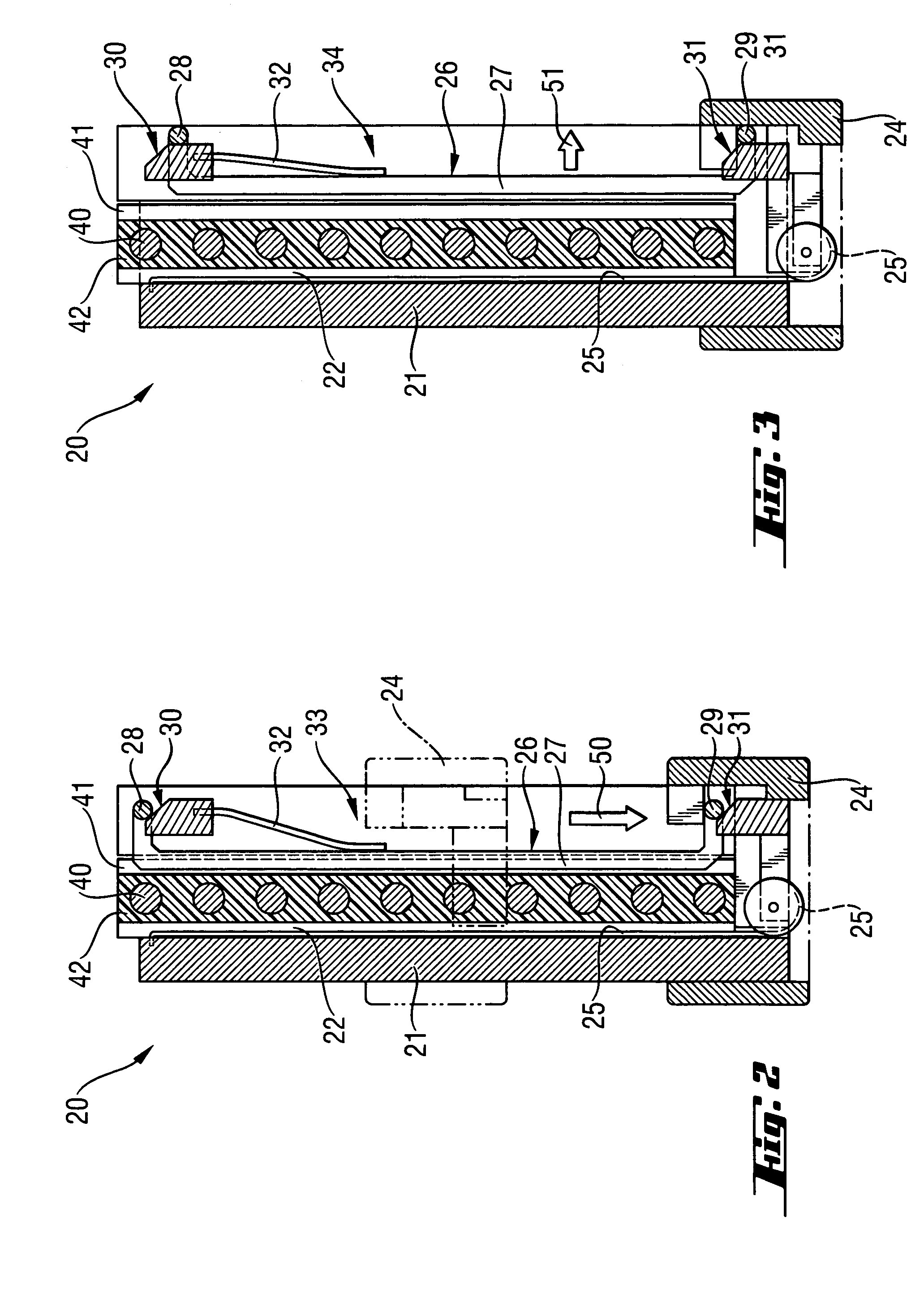 Magazine with fastening elements for a setting tool and a setting tool with the magazine with fastening elements