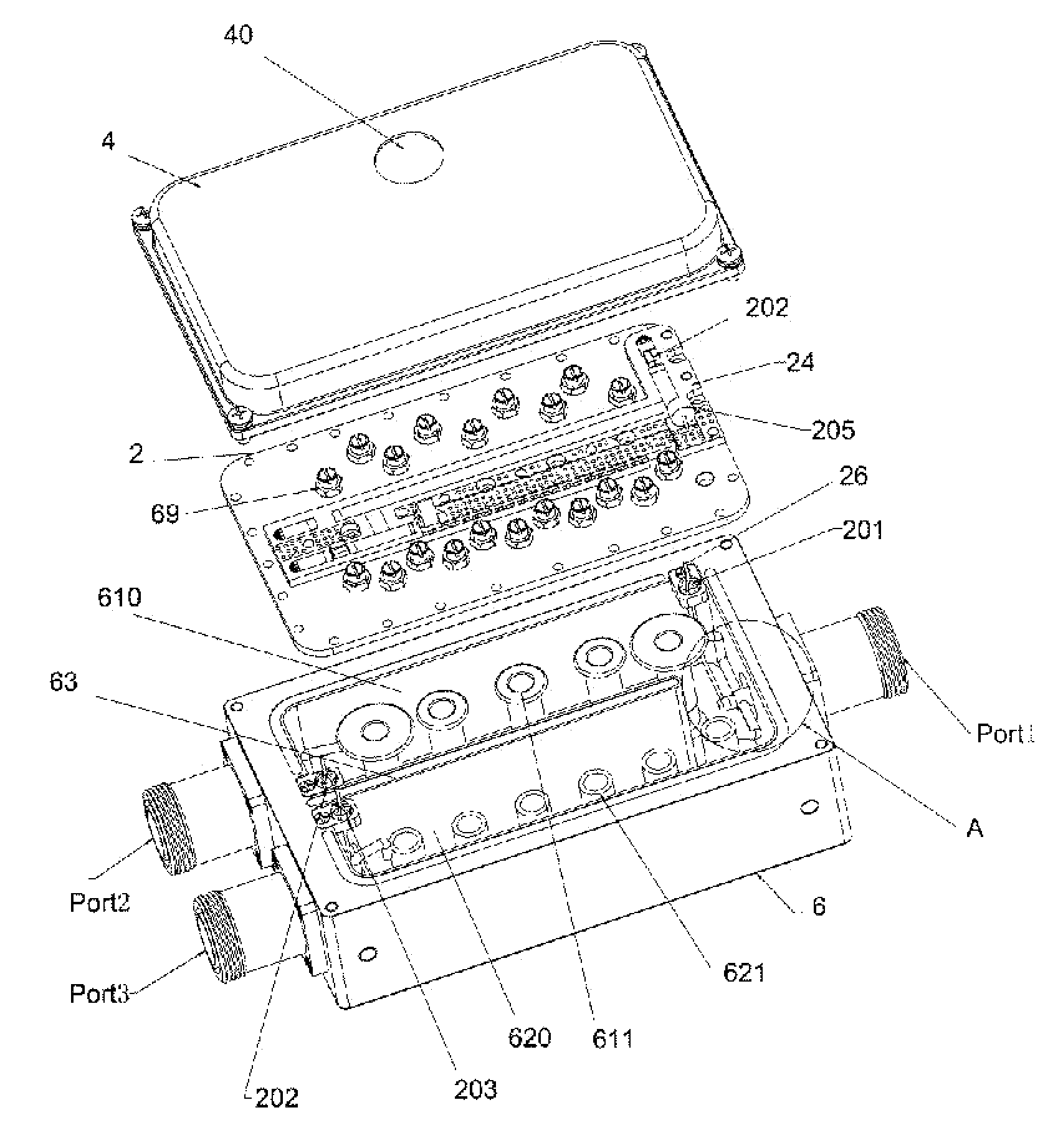 Ultra wide-band dual-frequency combiner