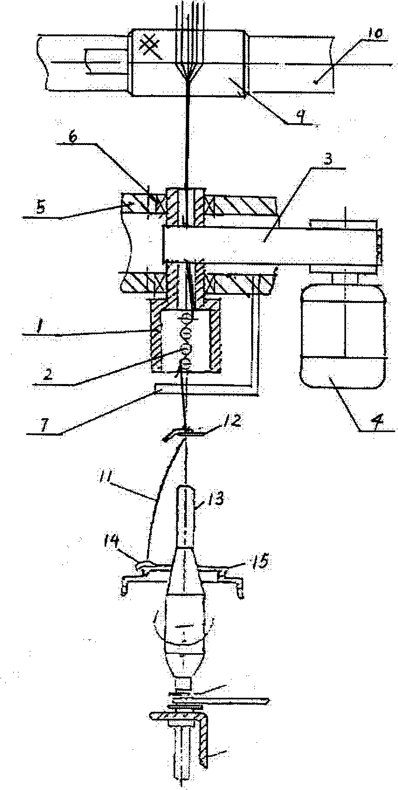 High-tenacity and low-tension spinning device