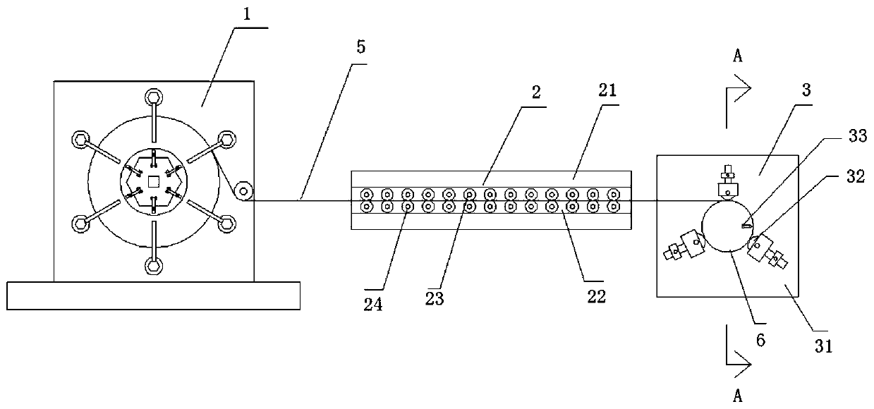 Full-automatic pipe welding machine and pipe welding process thereof