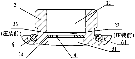 A gearbox oil level observation device and its assembly method