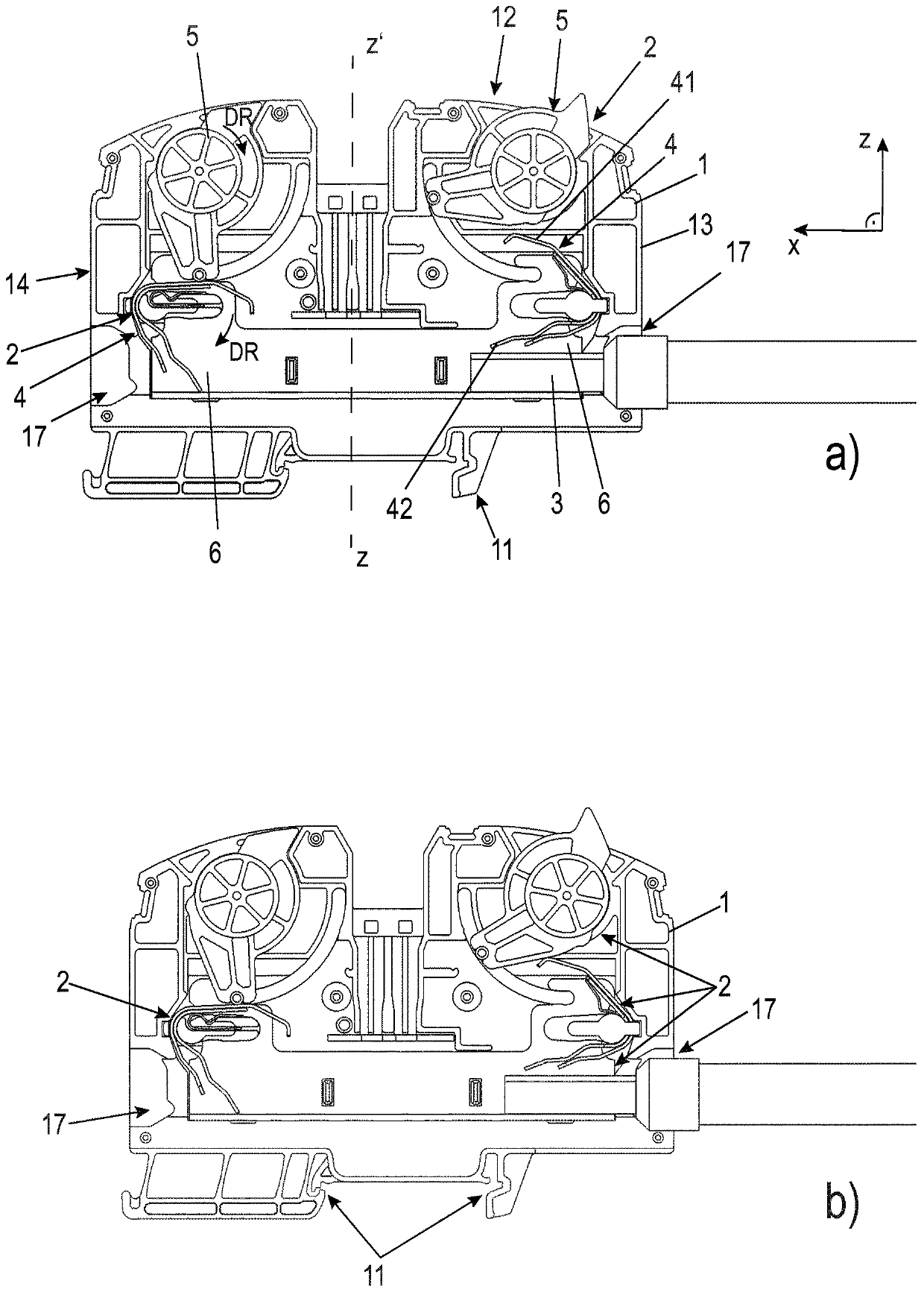 Connection device for connecting conductor end