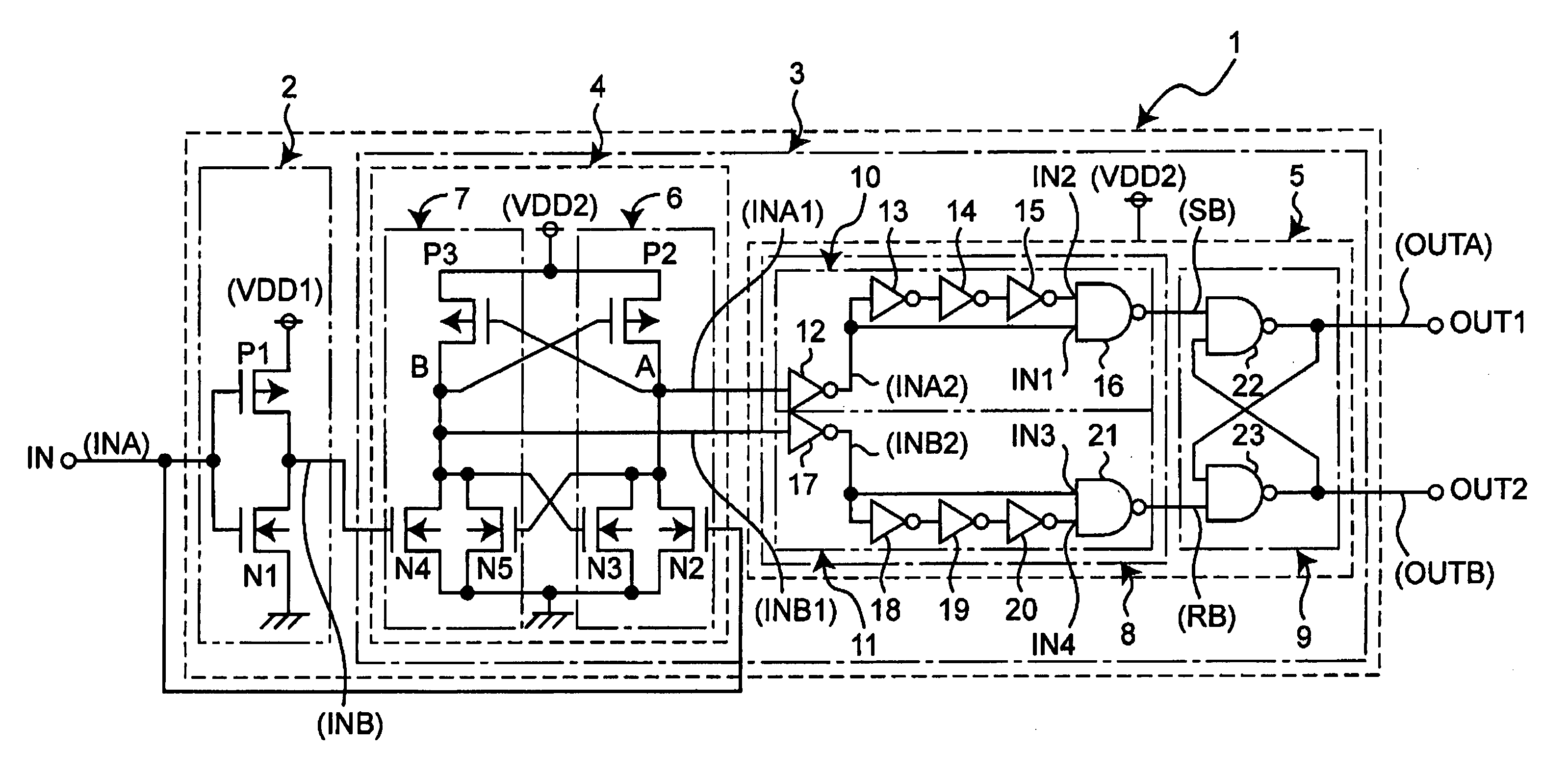 Level shift circuit having timing adjustment circuit for maintaining duty ratio