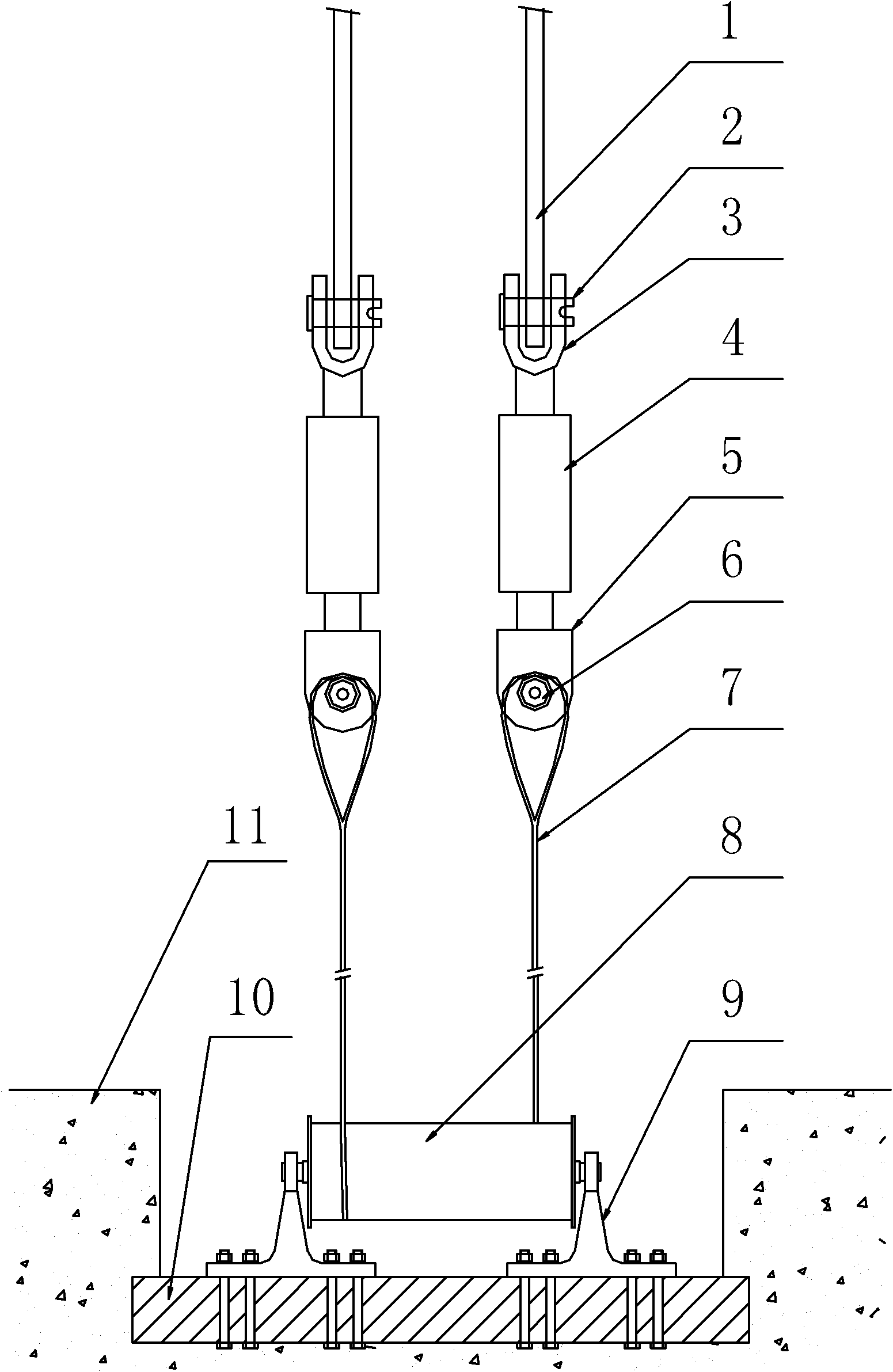 Self-balancing windproof stay rope device of heavy crane in port