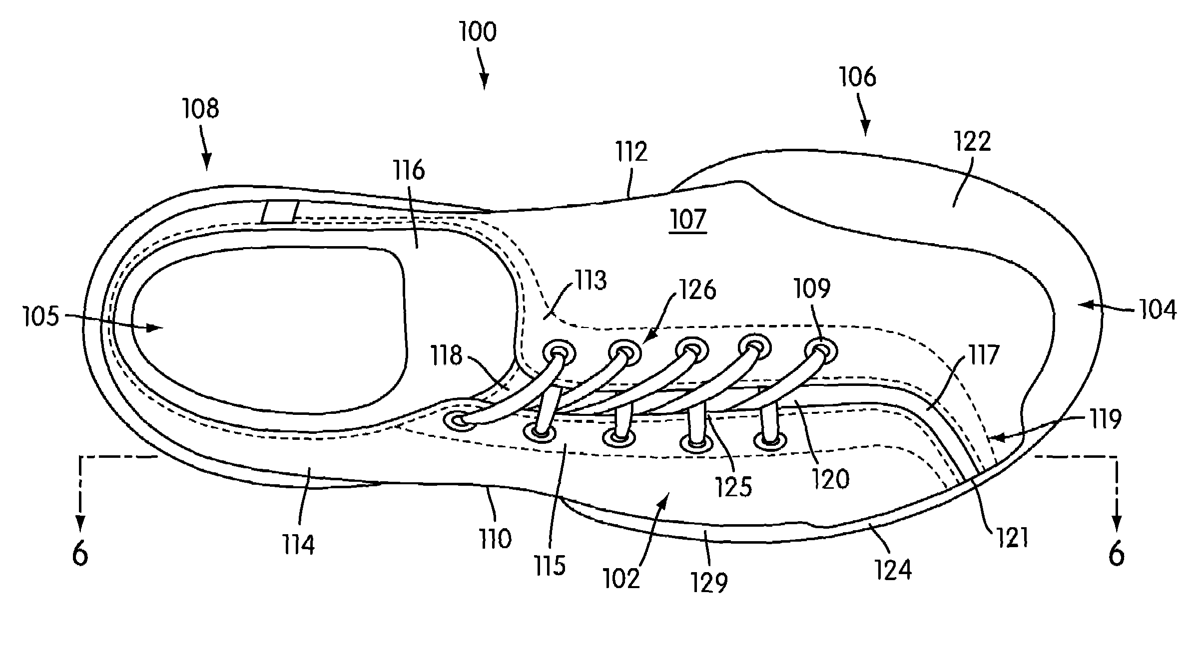 Article of footwear for fencing