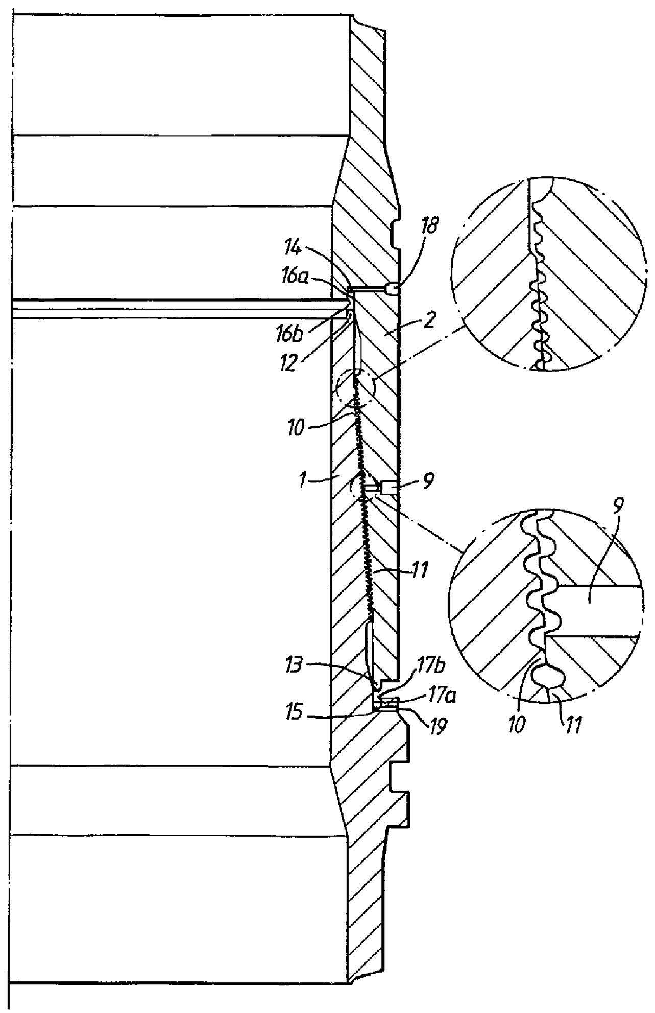 Pipe connector device