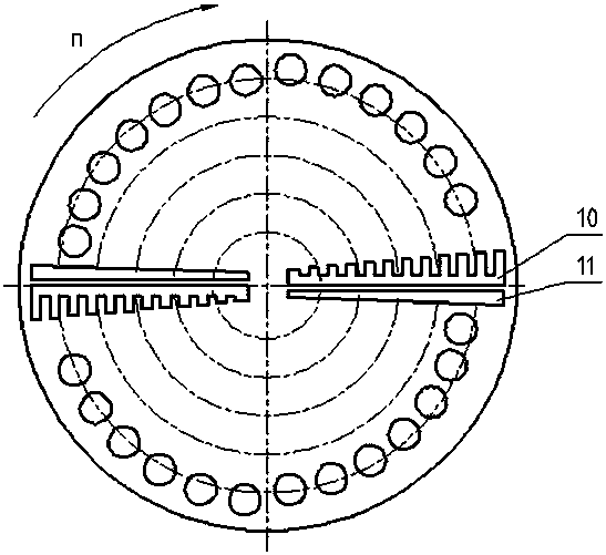 A device for crushing brittle fine particle layer by impact of pneumatic medium ball