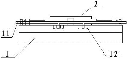 A method and device for increasing the triggering speed and locking force of a speed locker