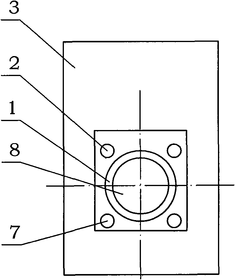 Ram bending deformation two-way compensating device