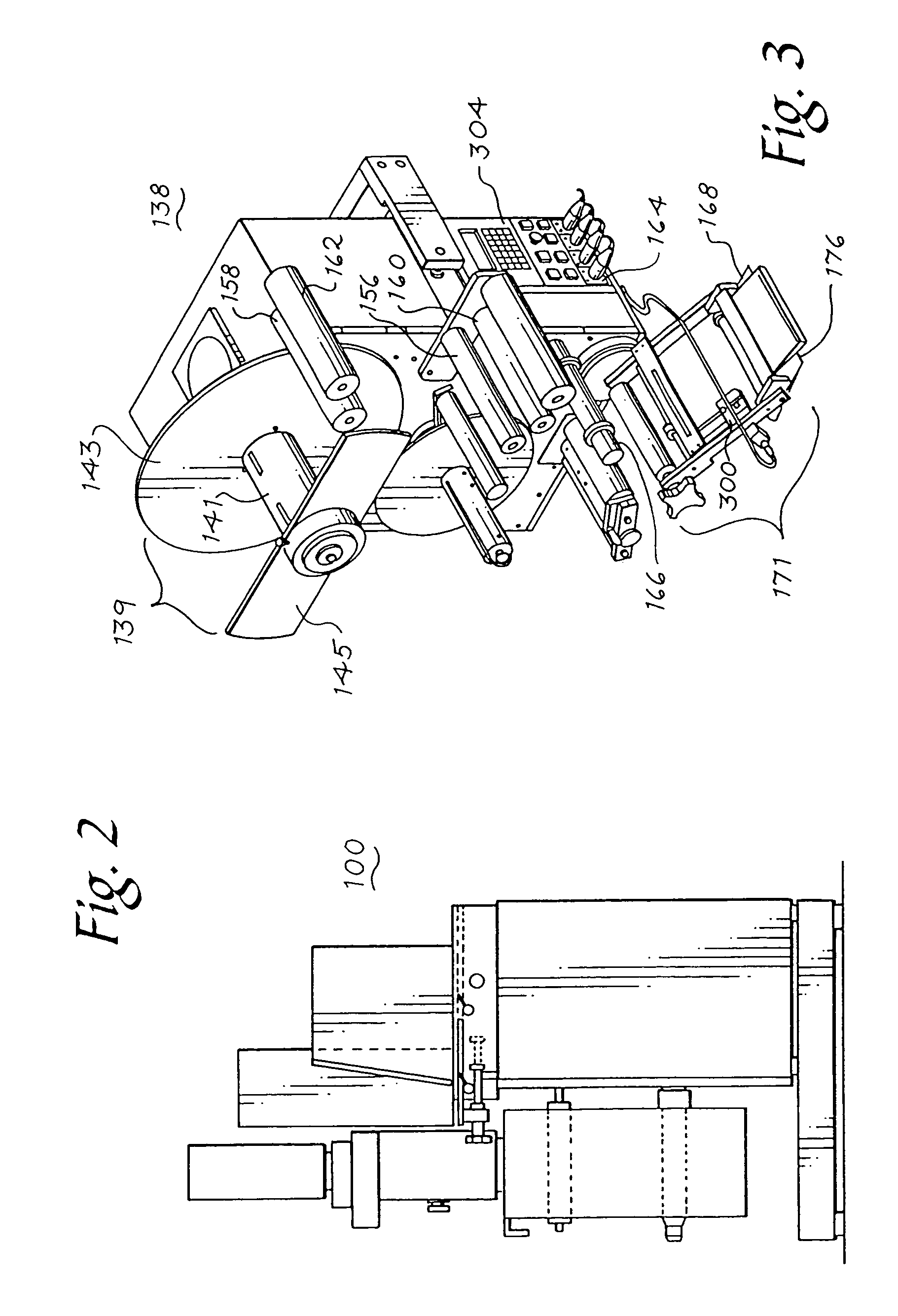 Machine and process for manufacturing a label with a security element