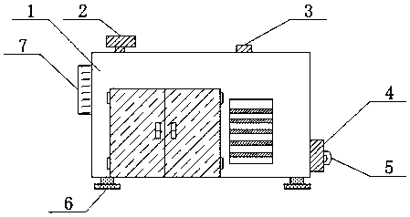 Aquatic product feed processing device for groupers