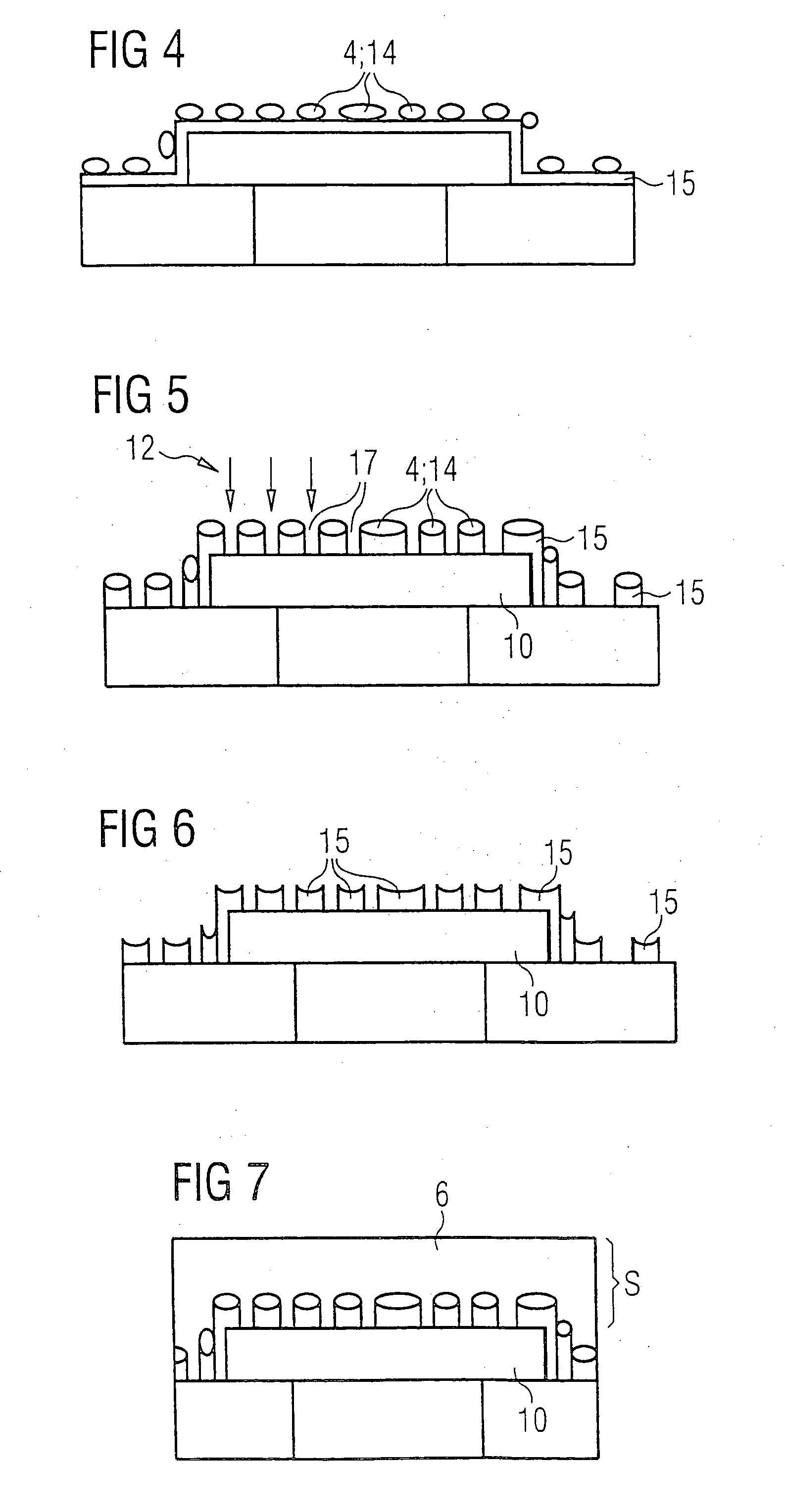 Intergrated semiconductor memory and method for producing an integrated semiconductor memory