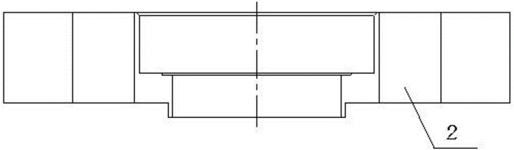 Continuous wave magnetron waveguide excitation device