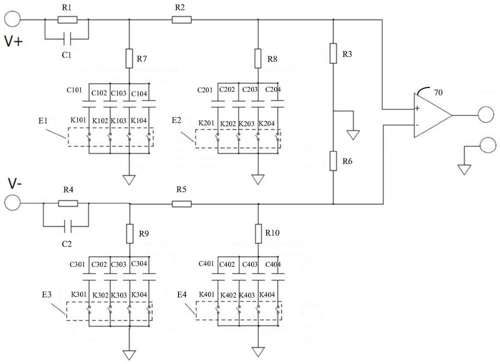 Attenuator and differential voltage probe