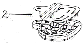 Upper and lower panel embedded type double-folding type three-wheeled dynamic skateboard