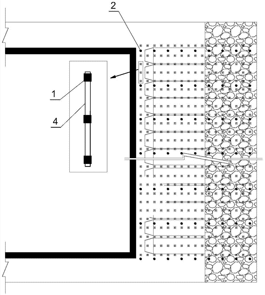 Layered false roof retaining method on solid filled coal face