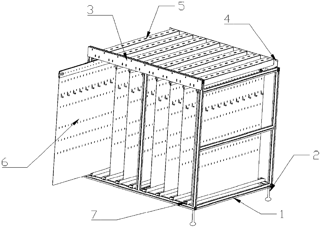 Pull-out type goods shelf used for tool placement